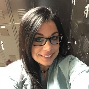 Meet your Posher, Tonia